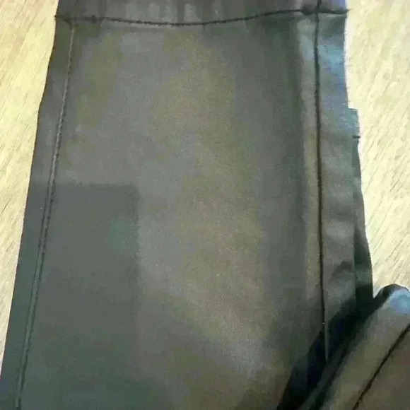 Petal and pup shiny pants - Picture 5 of 7